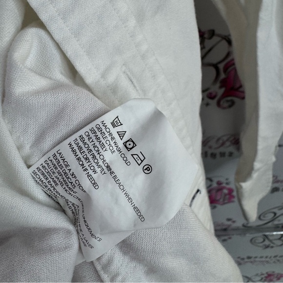 Club Monaco button down collar top Off-White Casual Button Down Shirt - Picture 7 of 8